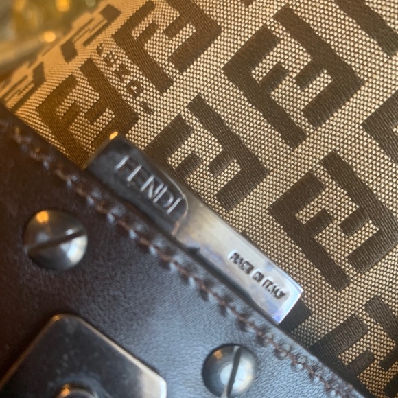 FENDI Zucca pattern Mamma baguette shoulder bag❤️ - Picture 12 of 16